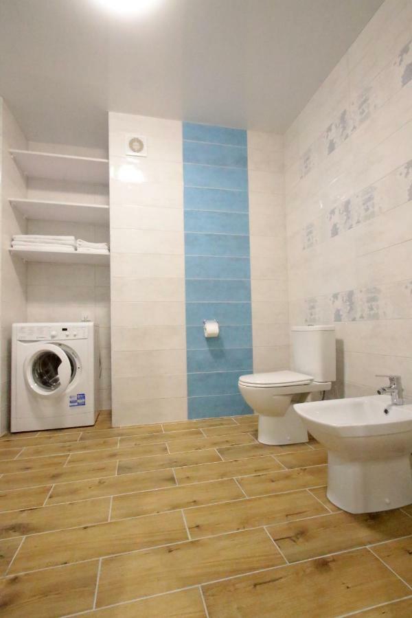 Appartamento Lviv Center Vip New Building Esterno foto