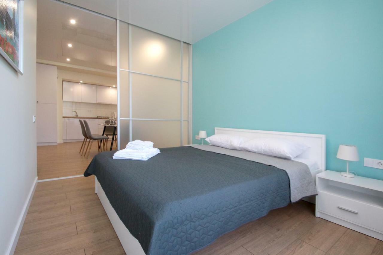 Appartamento Lviv Center Vip New Building Esterno foto