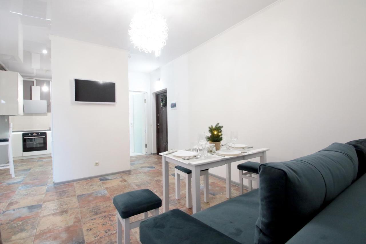Appartamento Lviv Center Vip New Building Esterno foto